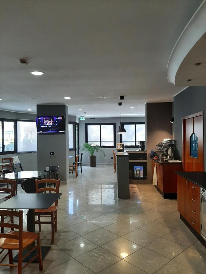 Hotel Originale By Alehotels Rimini Luaran gambar