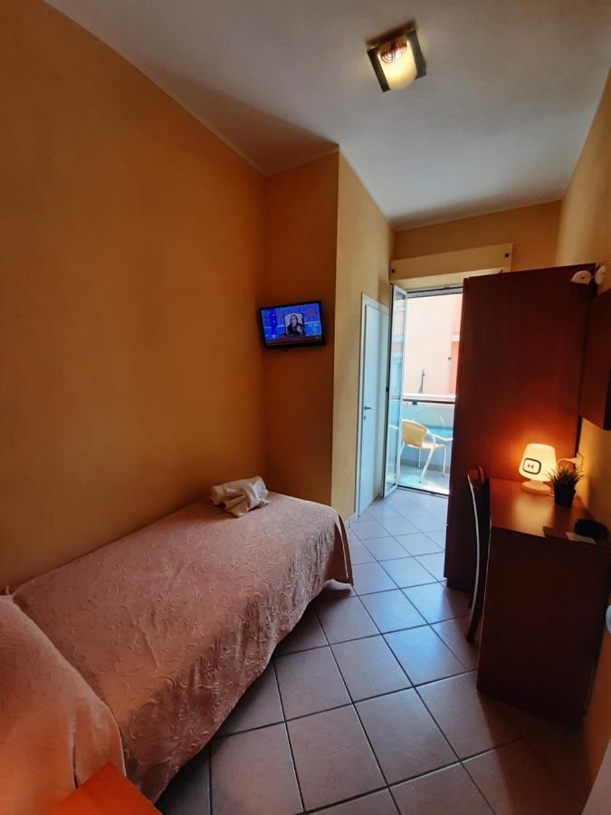 Hotel Originale By Alehotels Rimini Luaran gambar