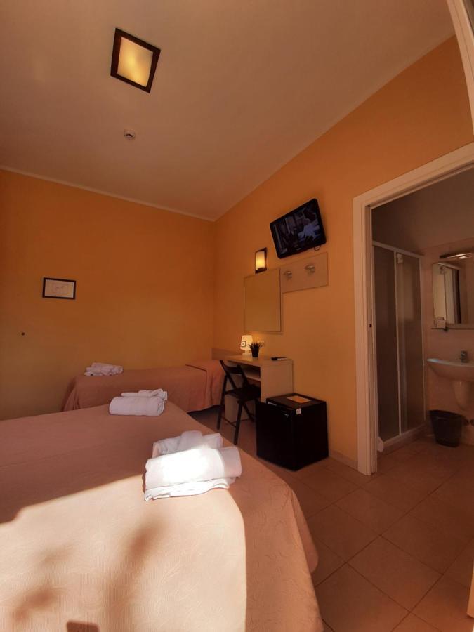 Hotel Originale By Alehotels Rimini Luaran gambar