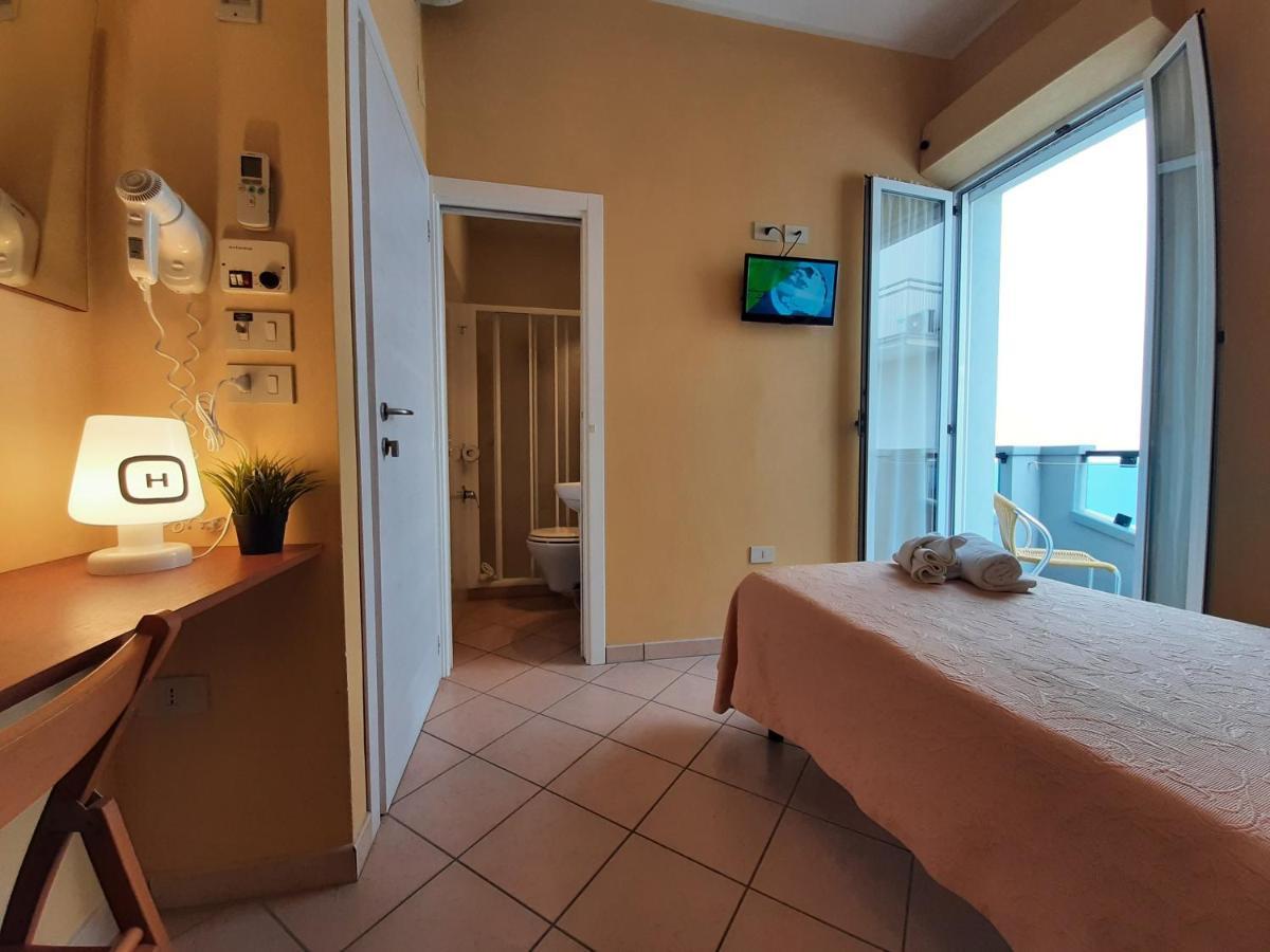Hotel Originale By Alehotels Rimini Luaran gambar