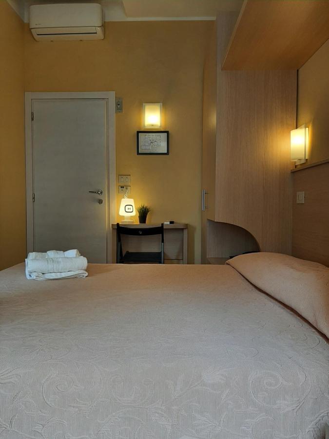 Hotel Originale By Alehotels Rimini Luaran gambar